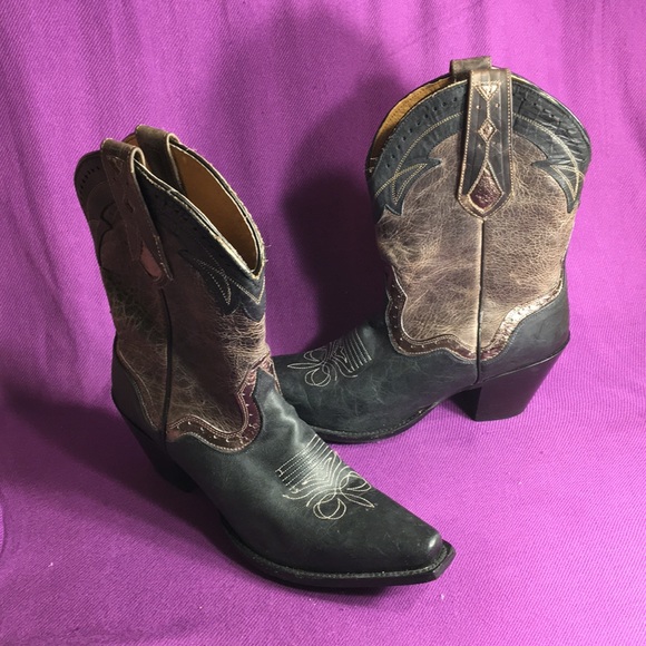 Sterling River Shoes - Sterling River Cowgirl Boots SZ 9